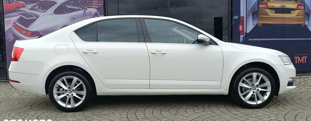 Skoda Octavia cena 55900 przebieg: 179000, rok produkcji 2018 z Świdnica małe 436